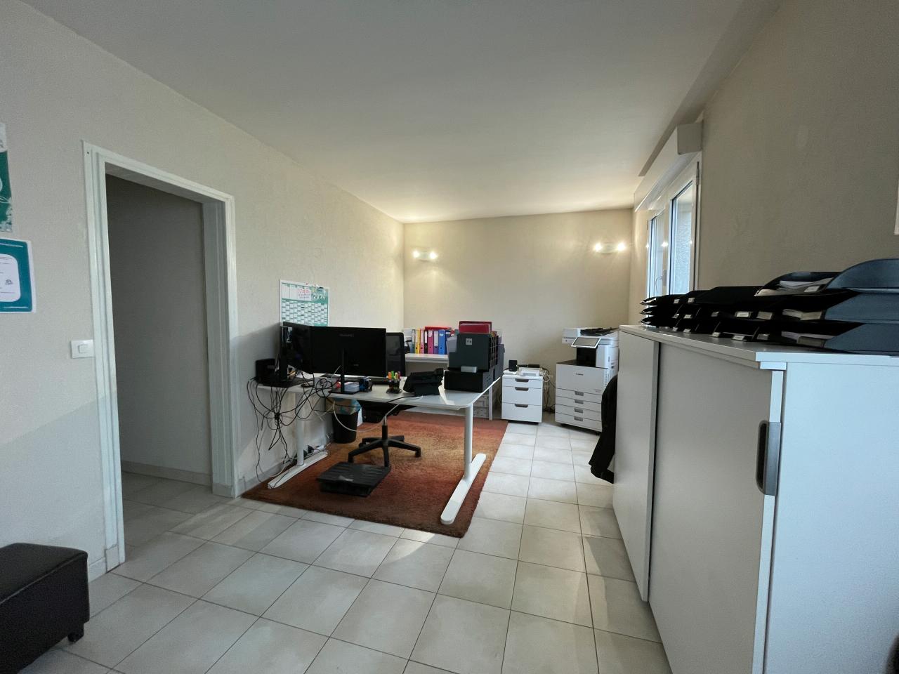 Local d'activité Saint-Jean-de-la-Ruelle 438m² Location local d'activité Saint-Jean-de-la-Ruelle Loiret OLACT2427599 7